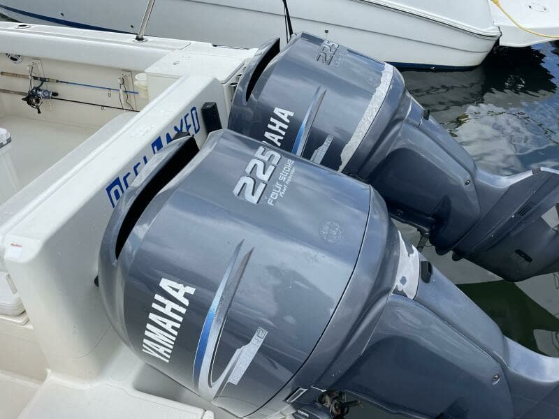 2003 Pursuit 2870 Walkaround