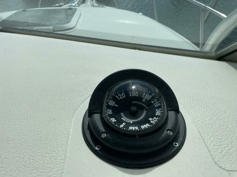 2003 Pursuit 2870 Walkaround