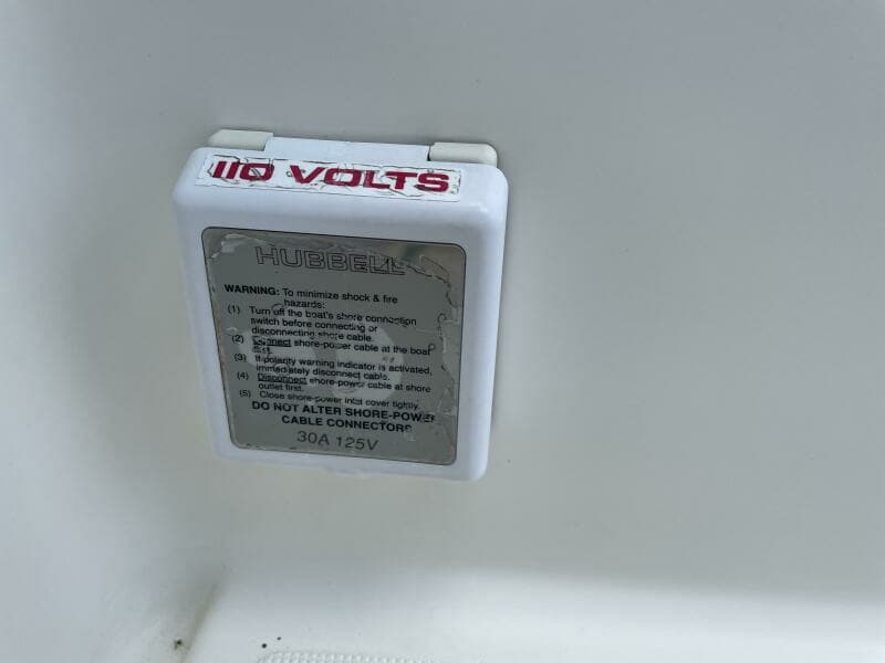 2003 Pursuit 2870 Walkaround