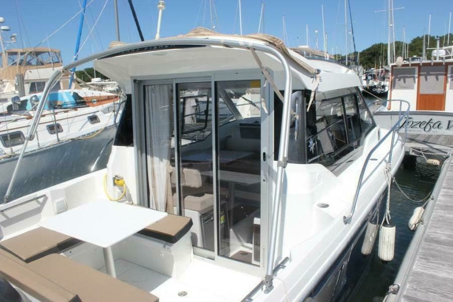 2016 Jeanneau 795 Merry Fisher