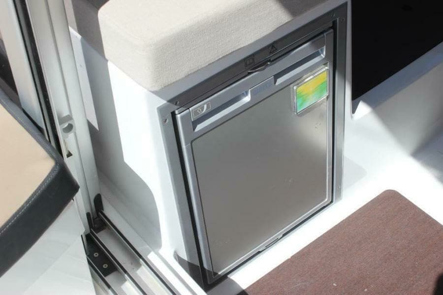 2016 Jeanneau 795 Merry Fisher