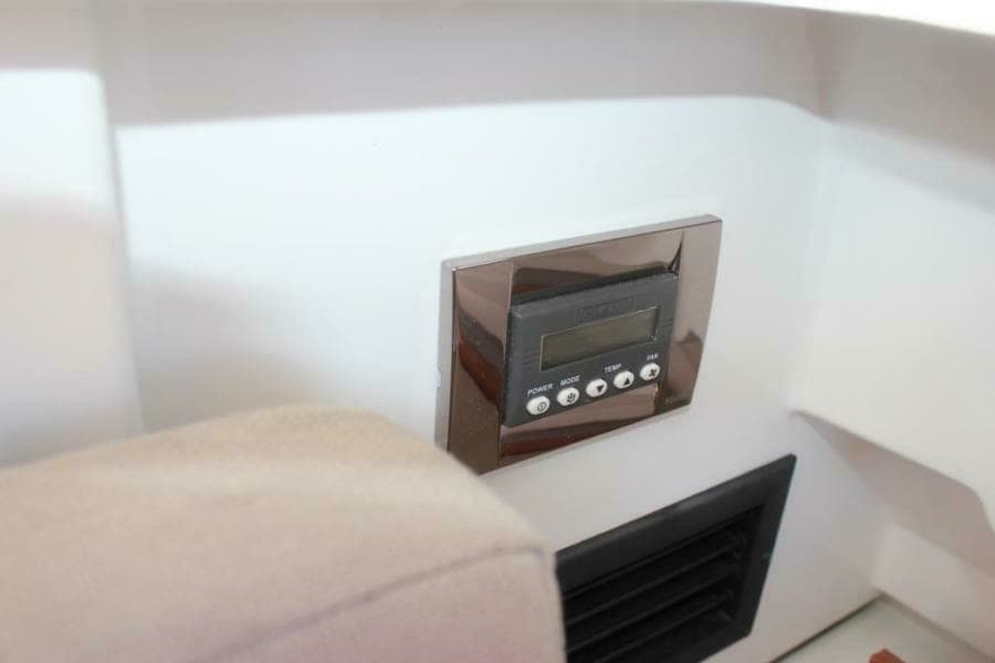 2016 Jeanneau 795 Merry Fisher