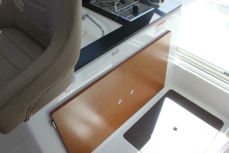 2016 Jeanneau 795 Merry Fisher