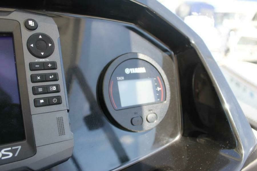 2016 Jeanneau 795 Merry Fisher