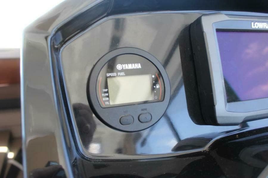 2016 Jeanneau 795 Merry Fisher