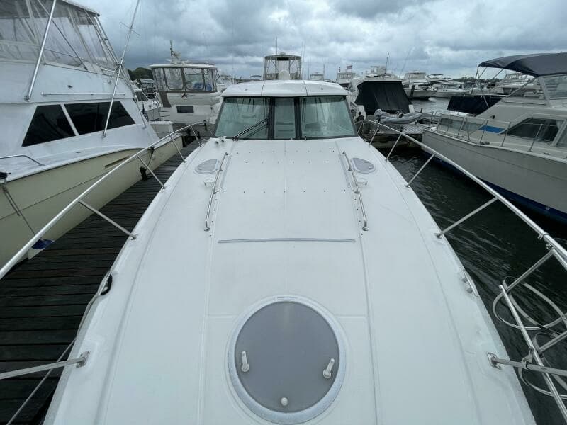 2008 Cruisers Yachts 390 Sports Coupe