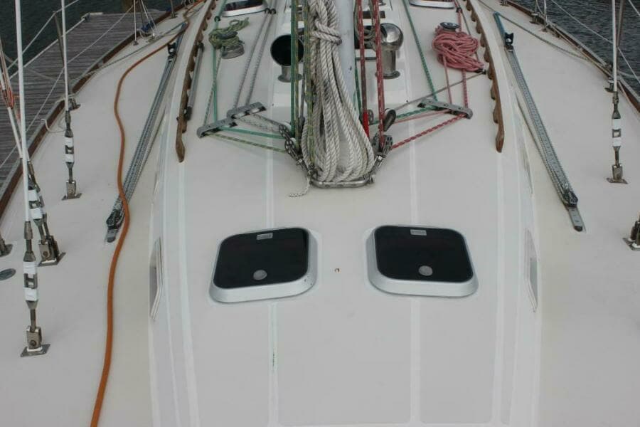 1987 Sabre 42 Centerboard Sloop