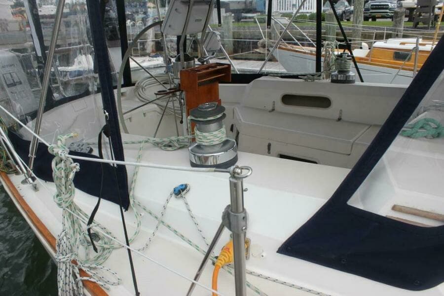 1987 Sabre 42 Centerboard Sloop