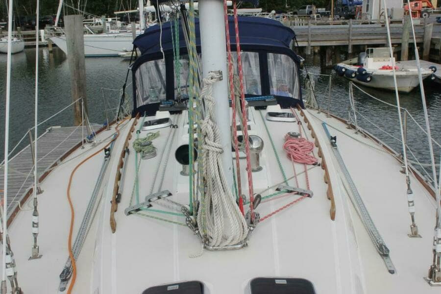 1987 Sabre 42 Centerboard Sloop