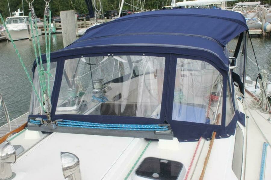 1987 Sabre 42 Centerboard Sloop