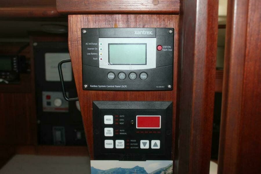 1987 Sabre 42 Centerboard Sloop