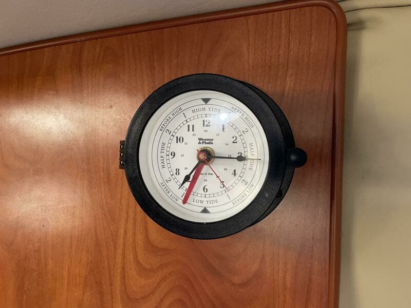 2006 Rinker Express Cruiser