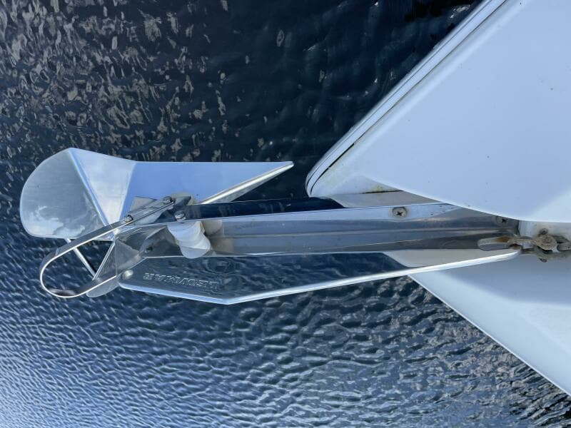 2006 Rinker Express Cruiser