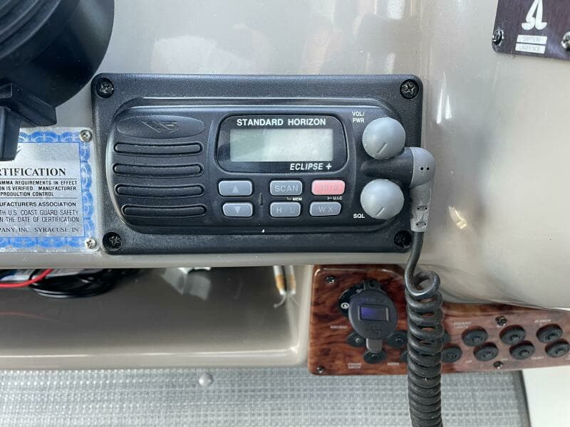 2006 Rinker Express Cruiser