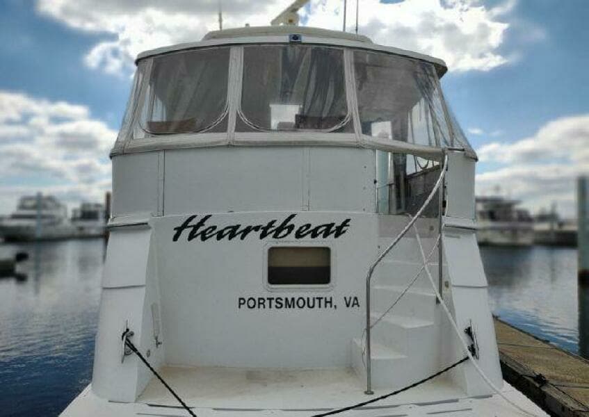 1996 Hatteras 50' Sport Deck