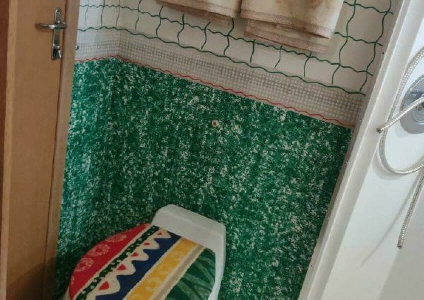 1996 Hatteras 50' Sport Deck