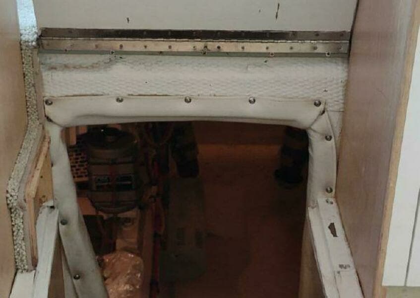 1996 Hatteras 50' Sport Deck