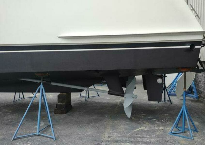 1996 Hatteras 50' Sport Deck