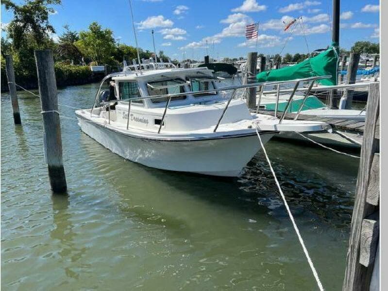 2014 Parker 2320 SL Sport Cabin