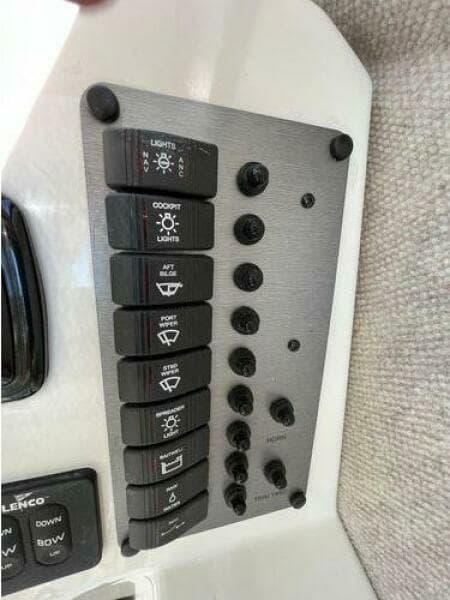 2014 Parker 2320 SL Sport Cabin