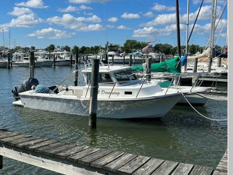 2014 Parker 2320 SL Sport Cabin