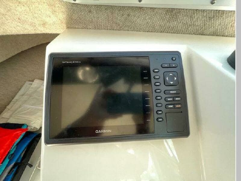 2014 Parker 2320 SL Sport Cabin