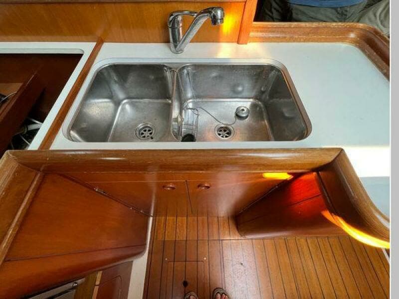 2001 Beneteau Oceanis 361