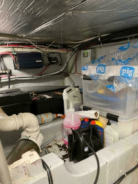 1973 Chris-Craft 47 Commander Flush Deck