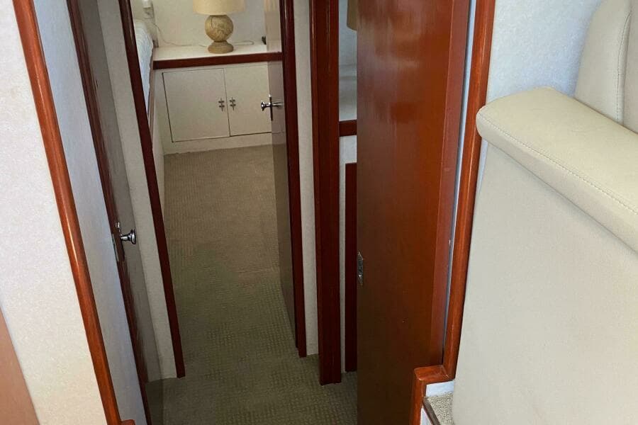 1973 Chris-Craft 47 Commander Flush Deck