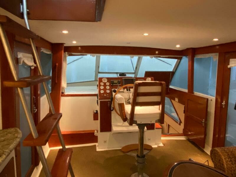 1973 Chris-Craft 47 Commander Flush Deck
