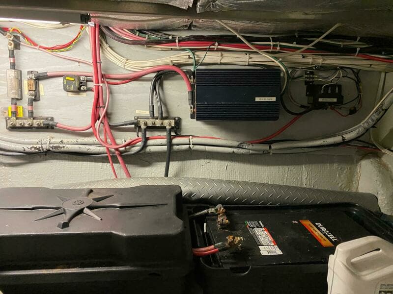 1973 Chris-Craft 47 Commander Flush Deck