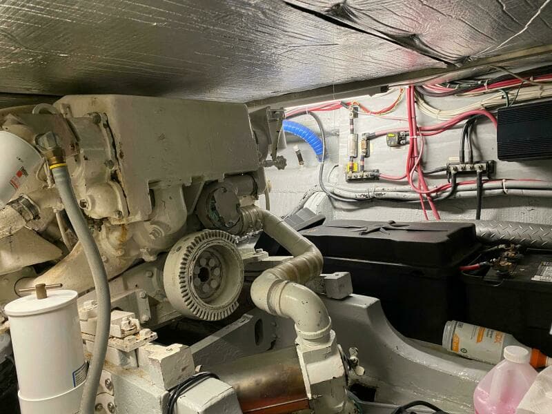 1973 Chris-Craft 47 Commander Flush Deck