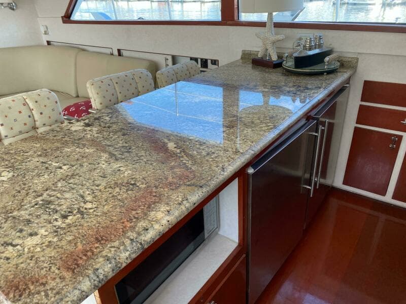 1973 Chris-Craft 47 Commander Flush Deck