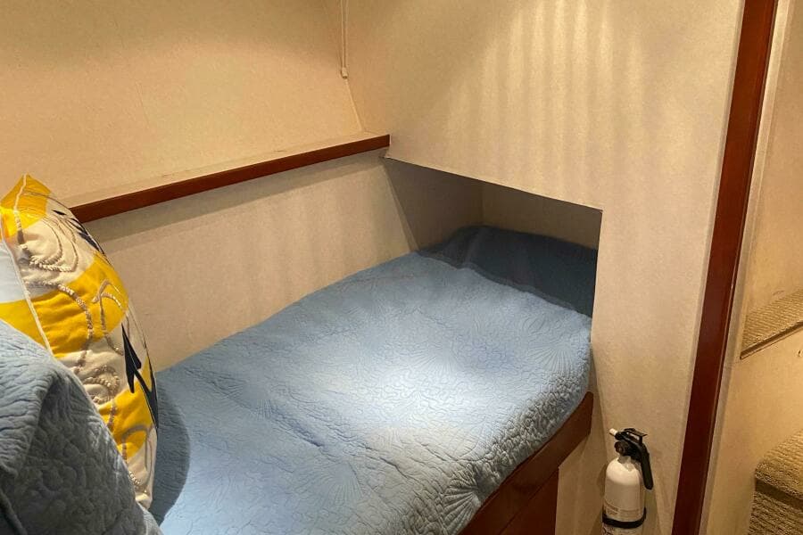 1973 Chris-Craft 47 Commander Flush Deck