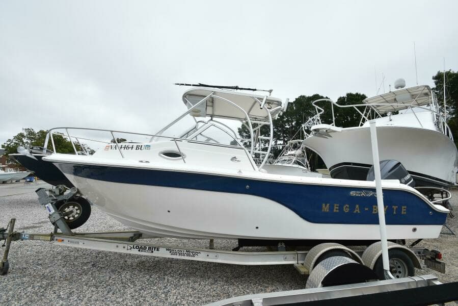 2011 Sea Fox 236WA