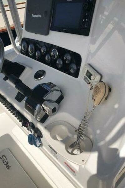 2007 Mako 284 Center Console