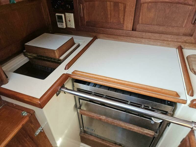 1994 Pacific Seacraft 