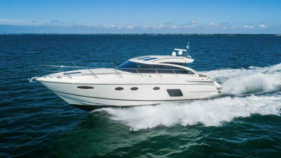 2015 Princess V52
