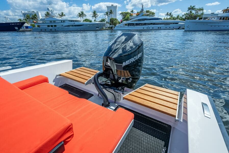 2021 Goldfish 23 Tender