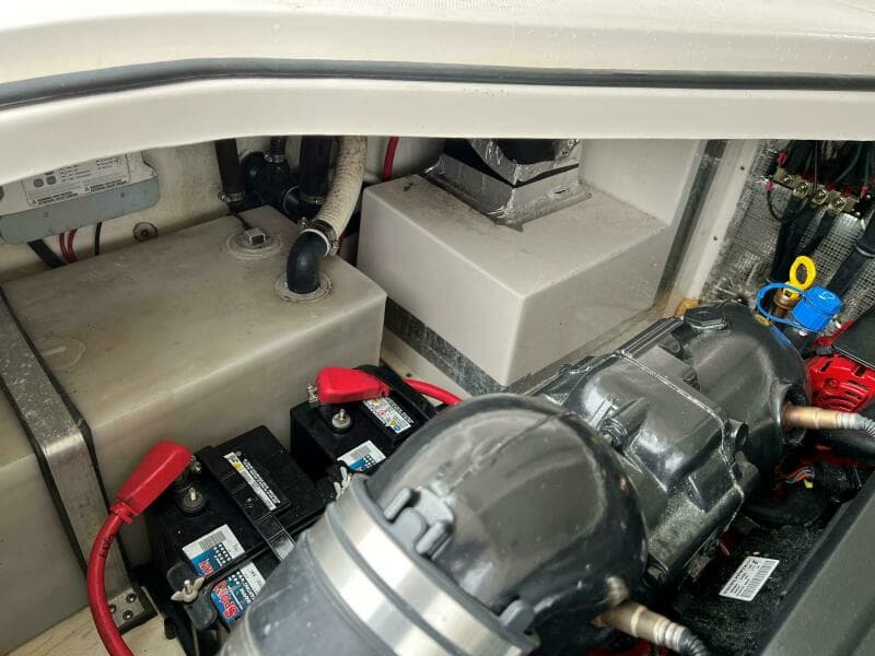 2017 Regal 28 Express