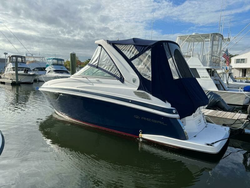 2017 Regal 28 Express