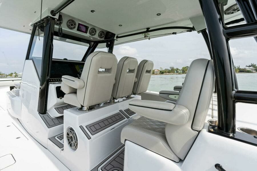 2022 Barker Boatworks 40 HPC 