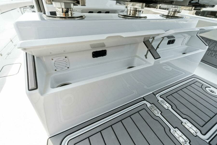 2022 Barker Boatworks 40 HPC 