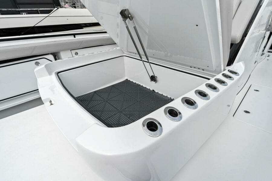 2022 Barker Boatworks 40 HPC 