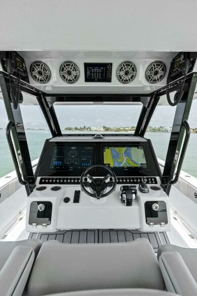 2022 Barker Boatworks 40 HPC 