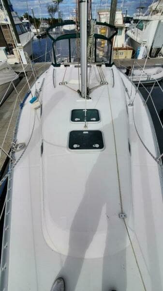 2000 Beneteau 361
