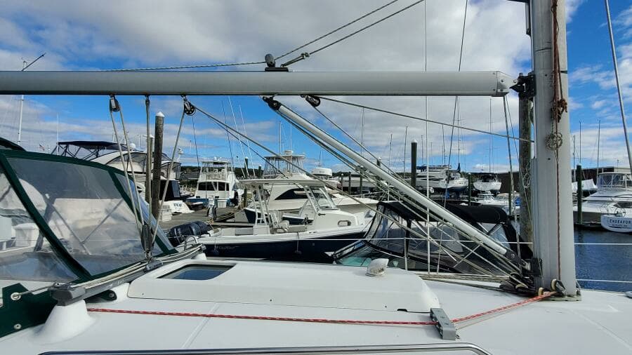 2000 Beneteau 361