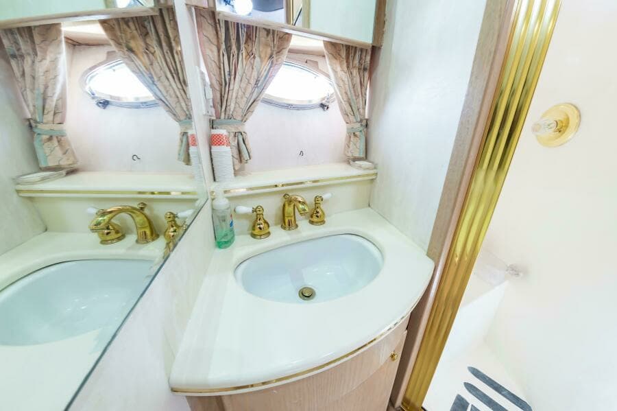 1995 West Bay Sonship