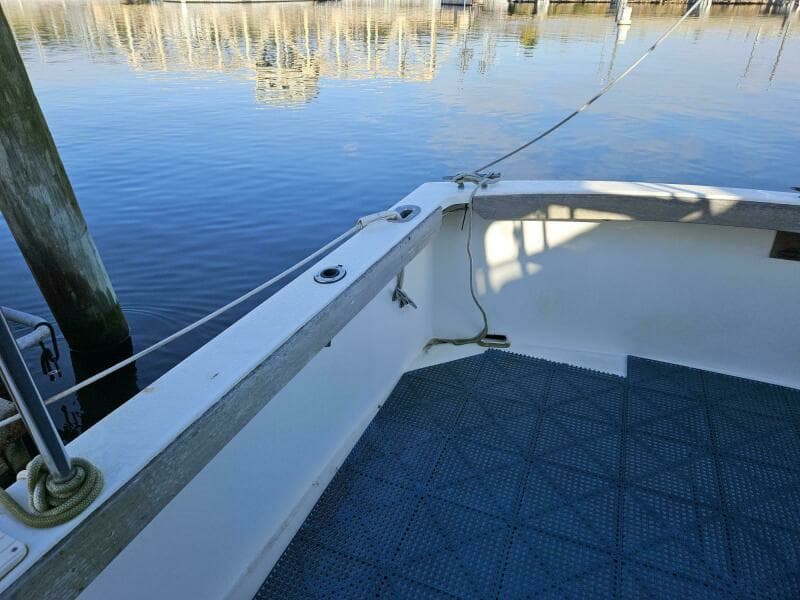 1989 Nauset 35 Flybridge Downeast Cruiser