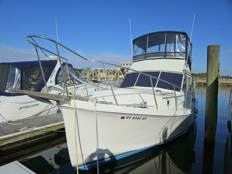 1989 Nauset 35 Flybridge Downeast Cruiser